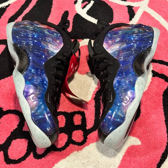 FREENike Air Foamposite One Galaxy 2025 DS Mens 13 Deadstock New main image 5